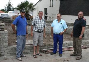 NG Kerk Gansbaai Gedenkmuur